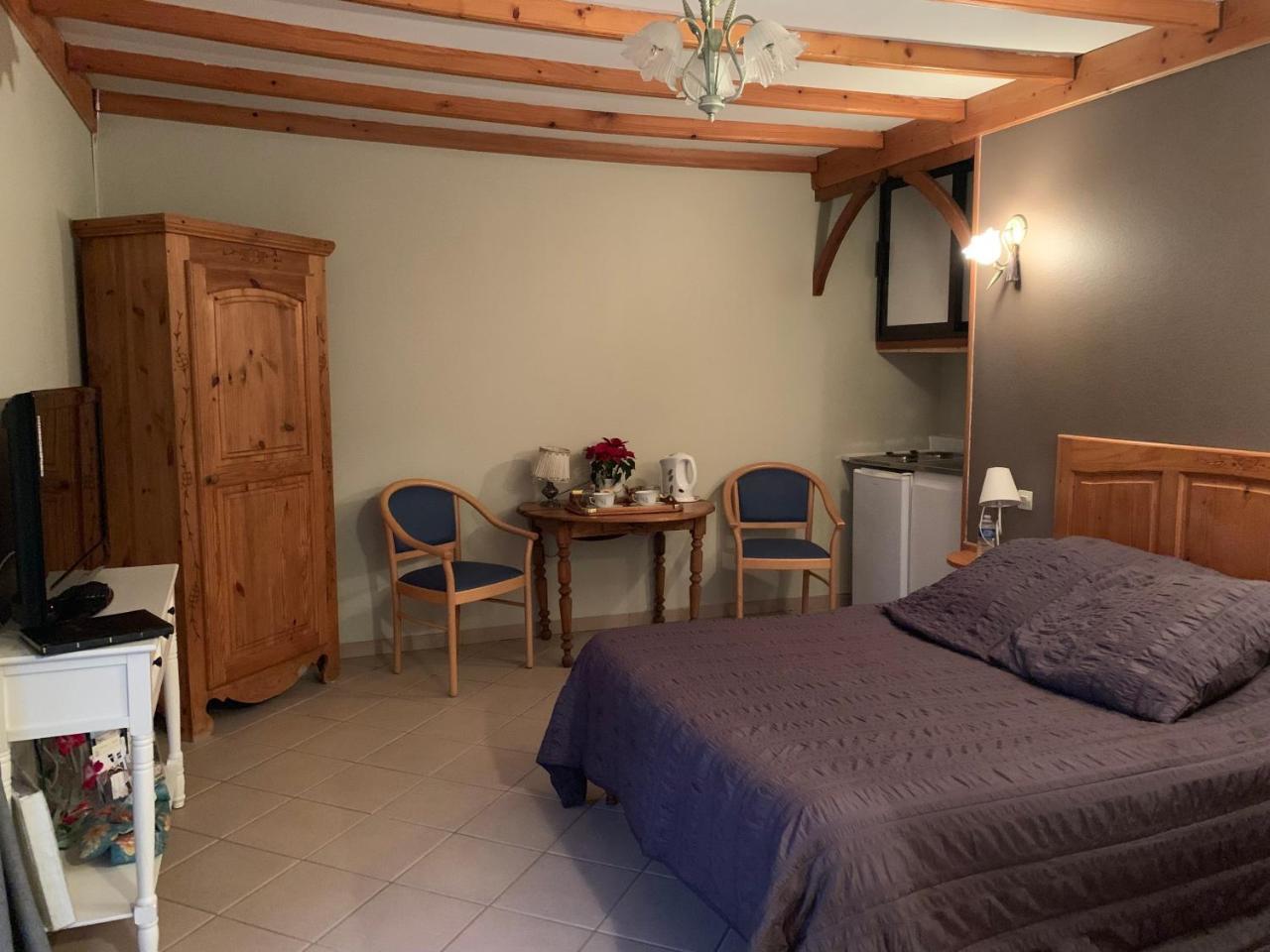 Bed and Breakfast Les Charmilles Hazebrouck Exterior foto